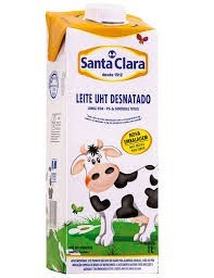 Leite desnatado Santa Clara 1L